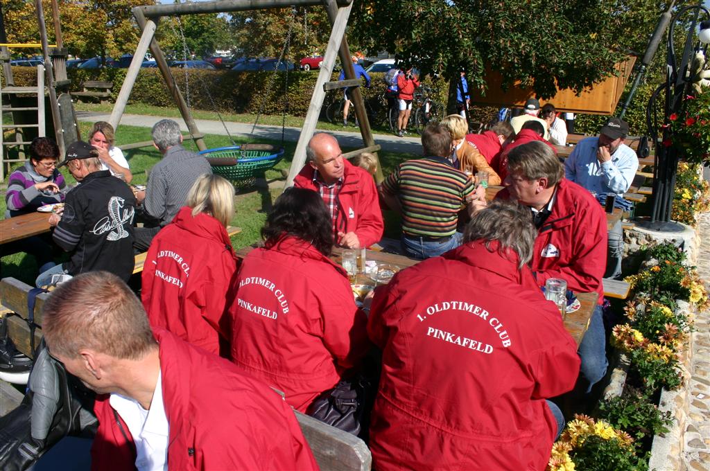 2010-10-10 Herbstausfahrt zum Harter Teichschenke und Automuseum Krpfl